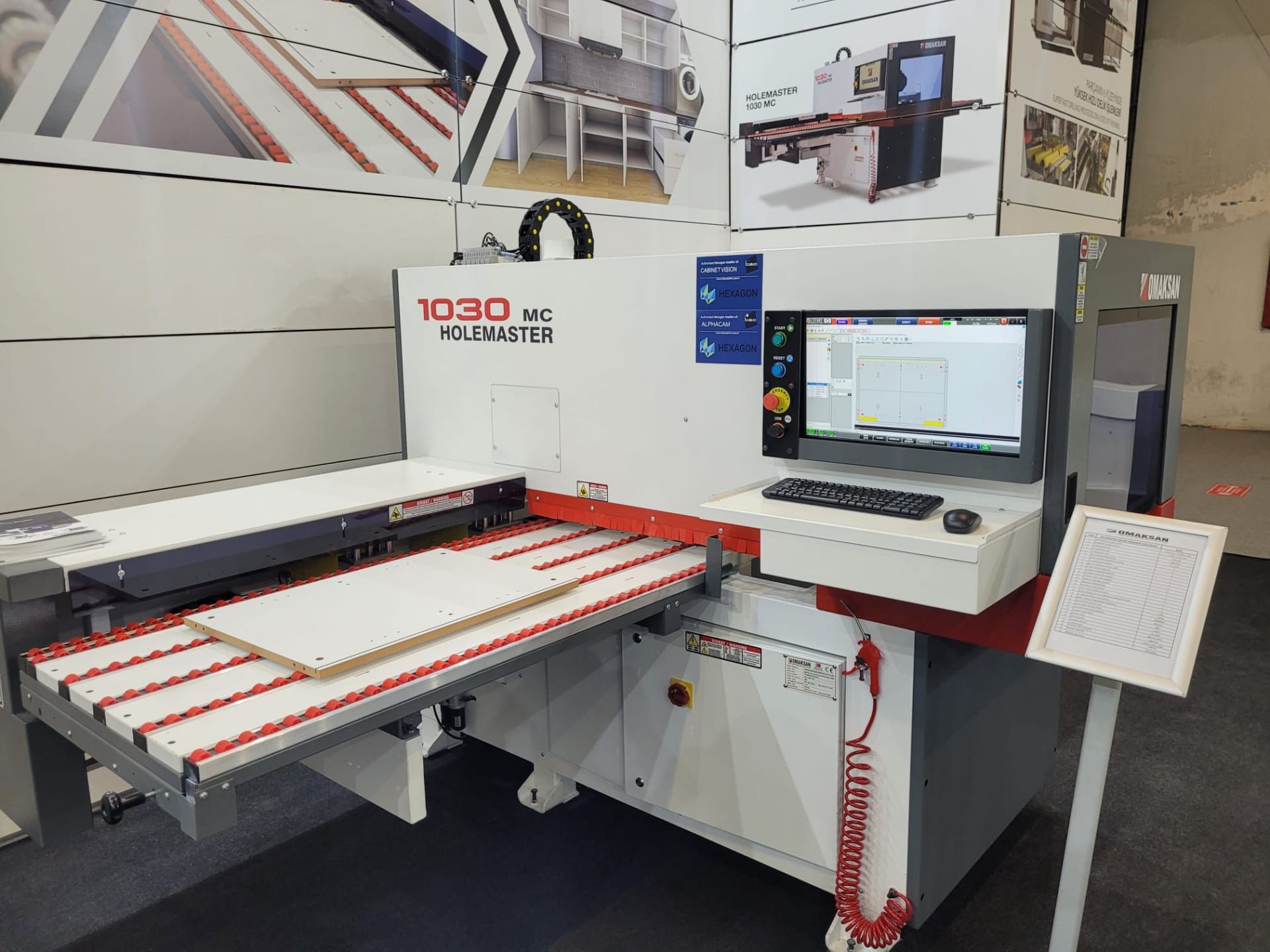 2022-woodtech-uluslararasi-agac-isleme-makineleri-kesici-takimlar-el-aletleri-fuarindaydik